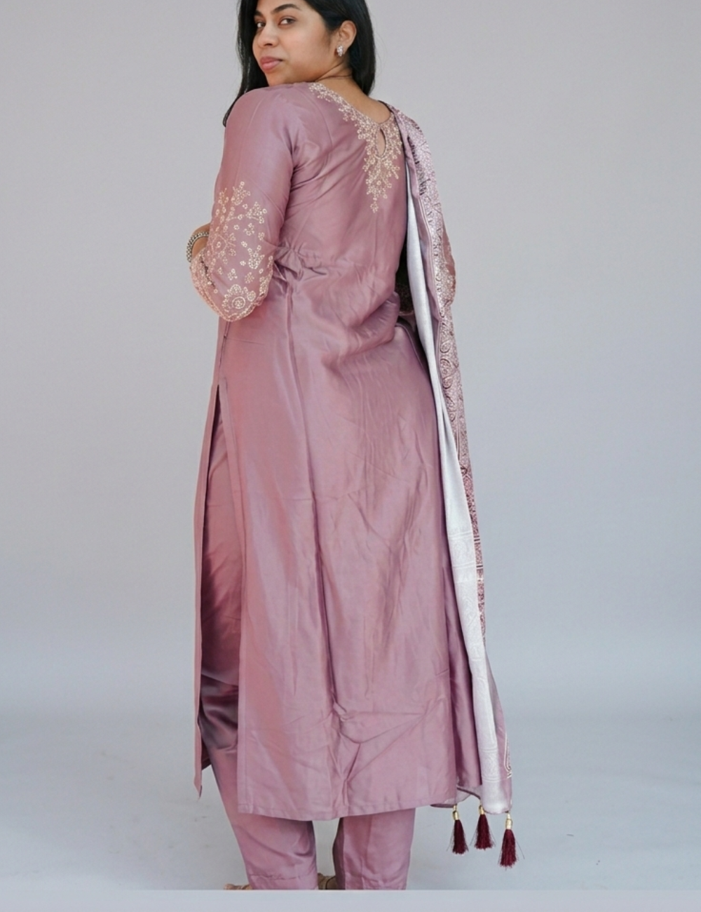 Dusty Rose Gaji Silk Embroidery Suit Set