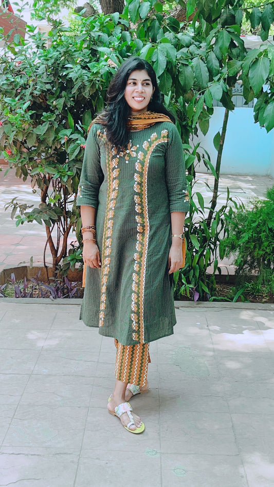Green Applique Suit Set